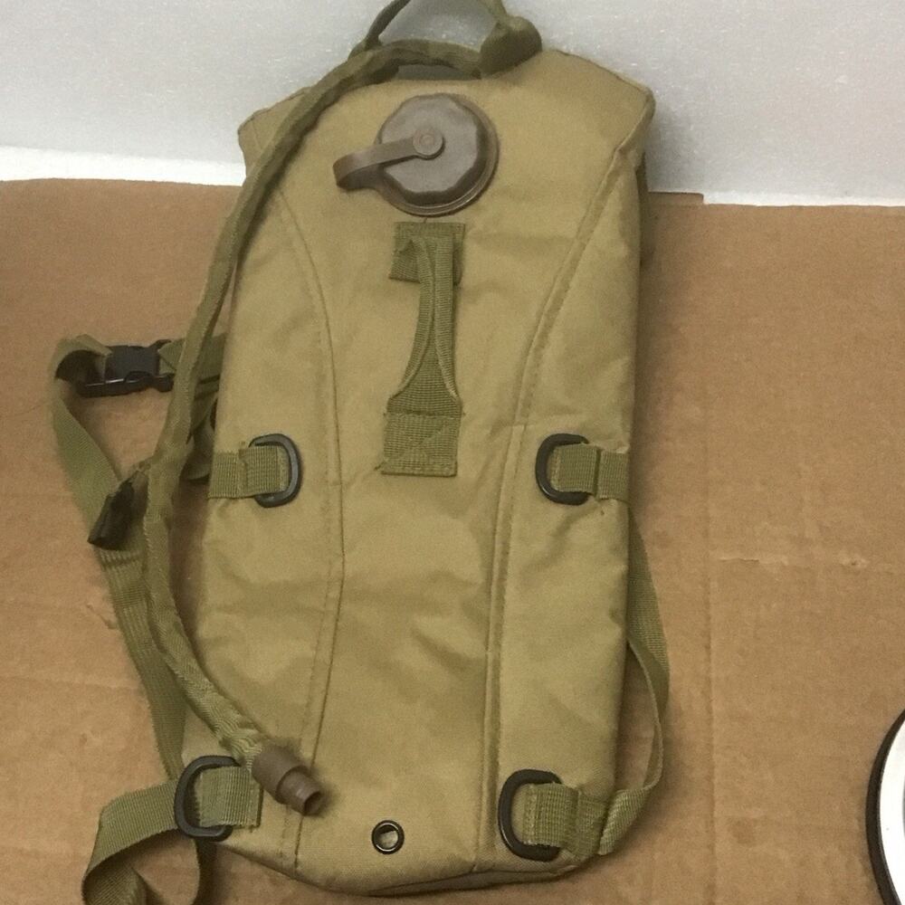 KMS Biege Hydration Backpack with Water Bag 2.5L
